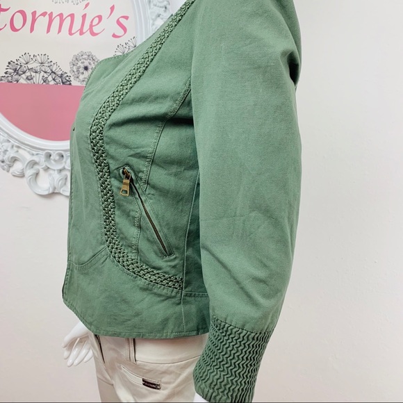 Zara / Olive Green Embroider Fully Lined Jacket - Picture 4 of 8